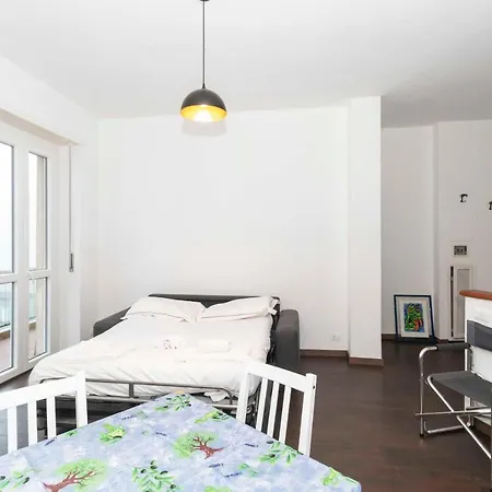 Rebaudengo Budget Studio * Turin