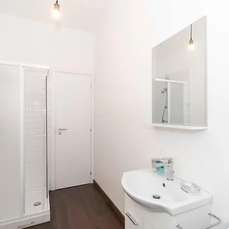 Rebaudengo Budget Studio *