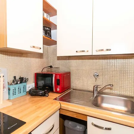 Apartment Rebaudengo Budget Studio Turin