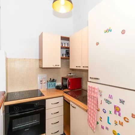 Rebaudengo Budget Studio Apartment *