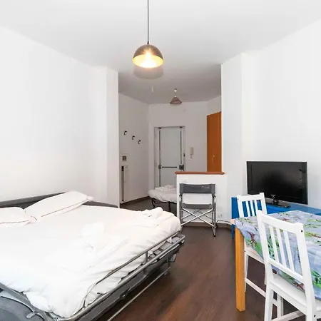 Otel Rebaudengo Budget Studio *
